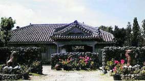 石垣やいま村.jpg