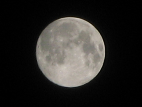 moon.jpg