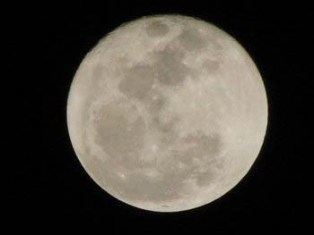 the extra super moon.jpg