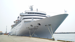 NEC_5853.jpg