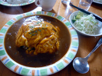 オムライス（カレーソース）