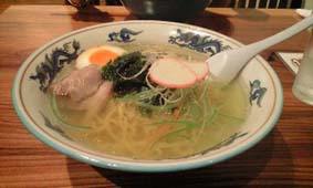 石垣の塩ラーメン